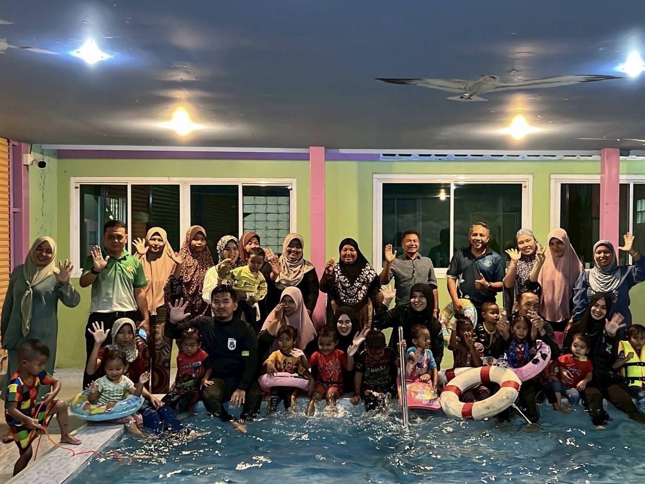 🏊เทศบาลตำบลมะรือโบตก จัดโครงการป้องกันการจมน้ำในเด็กปฐมวัย ประจำปี 2569 เสริมทักษะการเอาตัวรอดและช่วยเหลือเบื้องต้น